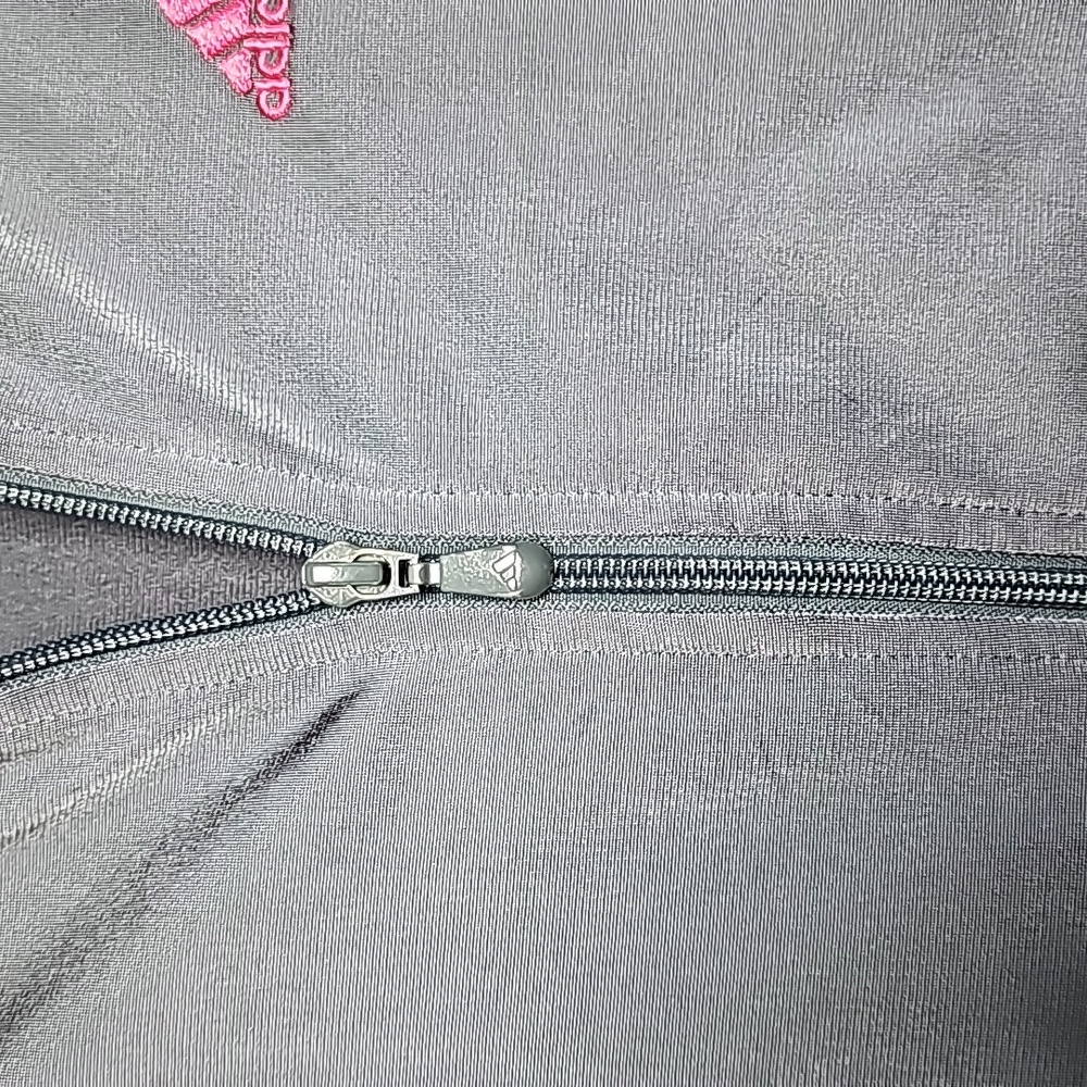 Adidas M grey/pink tracksuit style jacket - Picture 4 of 11
